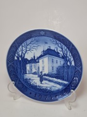 Royal Copenhagen Декоративная тарелка &quot;Зимний дом&quot;, фарфор, 18см, Дания, 1975г