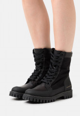 Tommy Hilfiger CASUAL LACE UP BOOT Lace-up ankle boots black CASUAL LACE UP BOOT Ботильоны на шнуровке черный