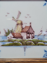 Картина керамическая винтажная в деревянной рамке &quot;Мельница&quot; Makkum, 15 x 15 x 2,5см, Нидерланды, 1960-70гг.