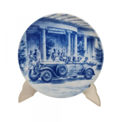 Тарелка декоративная винтажная Genuine Blue China &quot;Тур Мерседес Бенц. Нюрнберг&quot;, мотив 7, фарфор, 19.5 см,Германия, 1960-70гг.